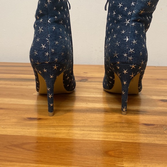 $10 CLEARANCE SALE - Lulus Khristyn Dark Blue Denim Star Print Stiletto Booties - Picture 9 of 14